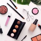Human beauty accessories
